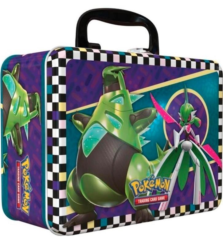 Pokemon Tcg Collectors chest 2024, Hobby en Vrije tijd, Verzamelkaartspellen | Pokémon, Zo goed als nieuw, Ophalen