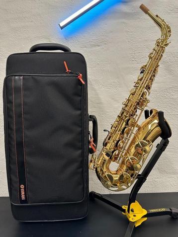 Saxophone alto Yamaha YAS-275 GARANTIE