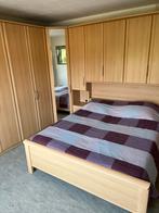 Slaapkamer bed en kasten, Ophalen, Zo goed als nieuw