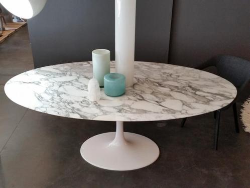 Salon tafels tulipe eero saarinen max 90 x 180 tafels tulipe, Huis en Inrichting, Tafels | Salontafels, Zo goed als nieuw, Rond