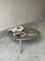 Brutalistische stalen ronde salontafel, 1980, Huis en Inrichting, Tafels | Salontafels, Ophalen, Zo goed als nieuw