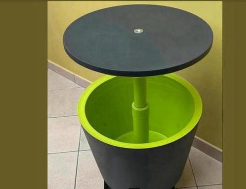 Koeltafel, Tuin en Terras, Tuintafels, Zo goed als nieuw, Ophalen