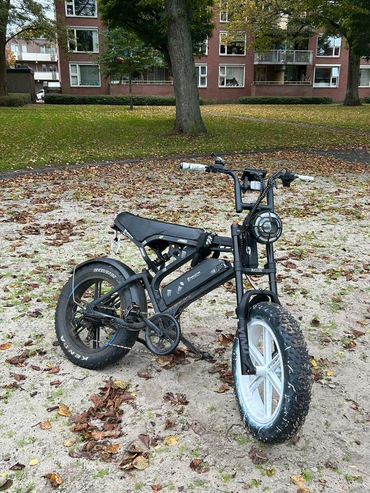 Custom Ouxi V20 1.0 (Fatbike), Fietsen en Brommers, Elektrische fietsen, Zo goed als nieuw, Overige merken, 47 tot 51 cm, 50 km per accu of meer