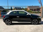AUDI A1 ÉDITION EXCLUSIVE BLACK WHITE 1.6TDI 2011 EURO 5, Auto's, Audi, Voorwielaandrijving, Euro 5, A1, Zwart