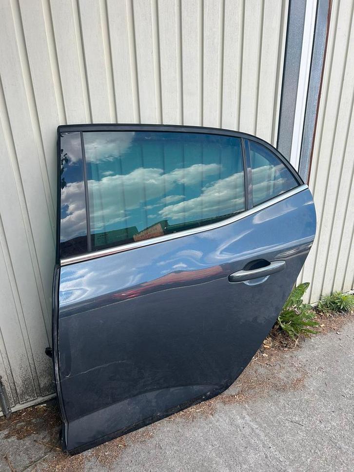 Portieres renault megane IV + retro + airbag rideaux, Autos : Pièces & Accessoires, Carrosserie & Tôlerie, Porte, Renault, Arrière