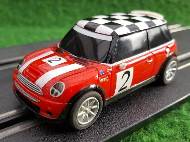 Carrera Go: Mini Cooper S Nr.2 "rood", Kinderen en Baby's, Speelgoed | Racebanen, Gebruikt, Racebaan, Elektrisch, Carrera, Ophalen of Verzenden
