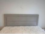Boxspring 180 /200  500 € en nachtkas , gratis matras, Huis en Inrichting, Ophalen, Gebruikt, Beige, 180 cm