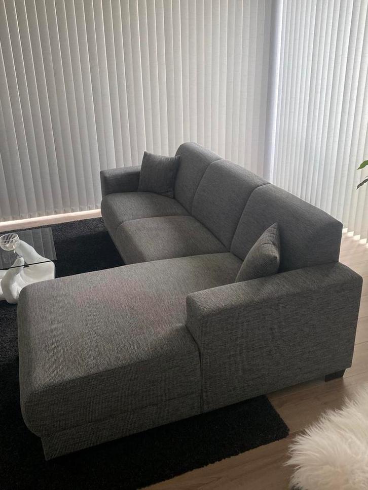 Zetel met chaise longue, Huis en Inrichting, Zetels | Complete zithoeken, Zo goed als nieuw, Stof, Ophalen