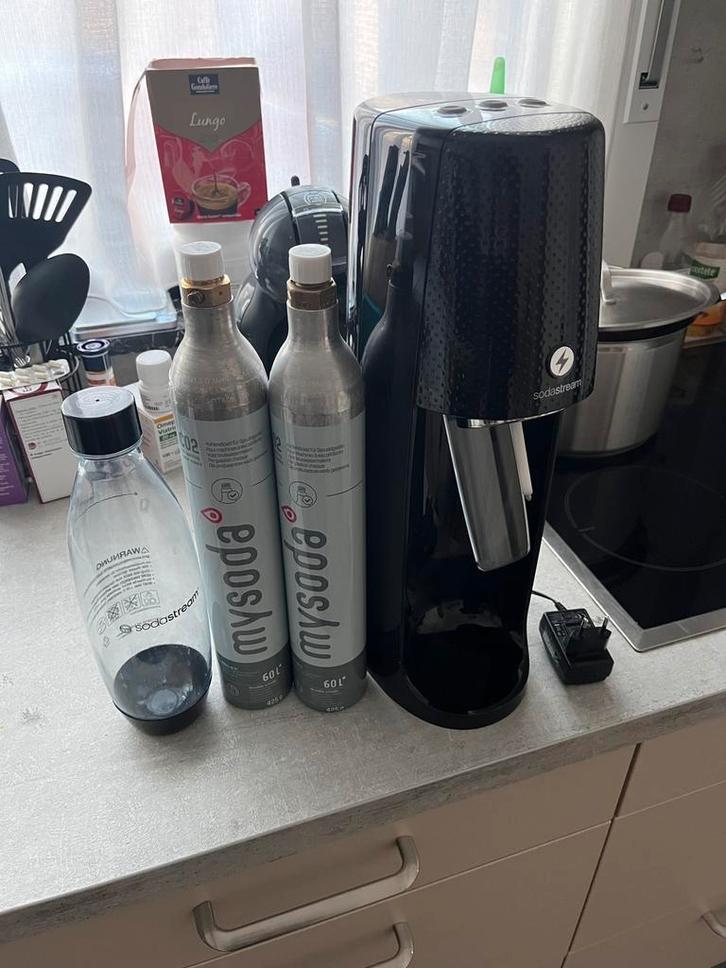 Sodastream touch, Elektronische apparatuur, Bruiswatermachines, Zo goed als nieuw, Ophalen