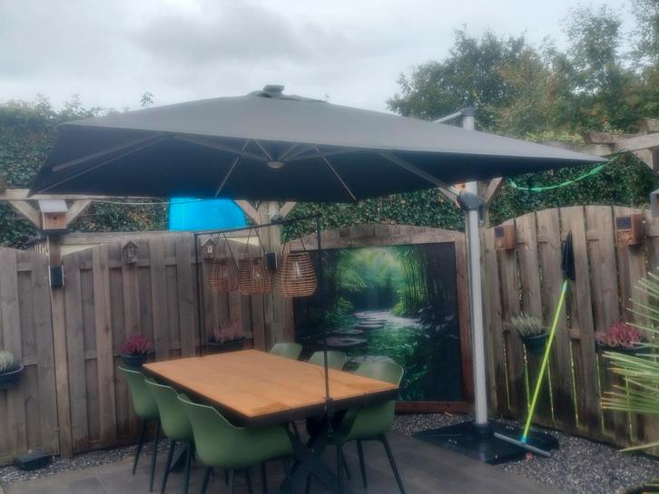 Parasol 3x3m met ledverlichting, Tuin en Terras, Parasols, Zo goed als nieuw, Ophalen