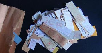 Fragment met afstempelig firma en post (174 g) beschikbaar voor biedingen