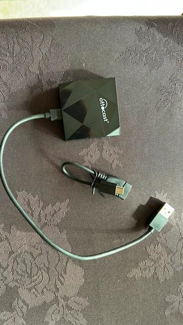 Adaptateur CarPlay Ottocast beschikbaar voor biedingen