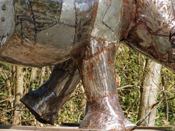 Neushoorn ''Rino'' XXL - 130 x 210 cm - Handgemaakt en Uniek, Antiek en Kunst, Kunst | Designobjecten, Ophalen of Verzenden