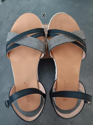 💥Sandalen💥 beschikbaar voor biedingen
