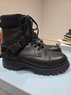 Prada taille 37,5, Sports & Fitness, Alpinisme & Randonnée, Enlèvement ou Envoi