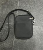 Sacoche Lacoste, Bijoux, Sacs & Beauté, Sacs | Sacs à bandoulière, Comme neuf, Autres marques, Noir, Cuir