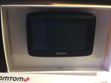 GPS TomTom START 42 + pochette  disponible aux enchères