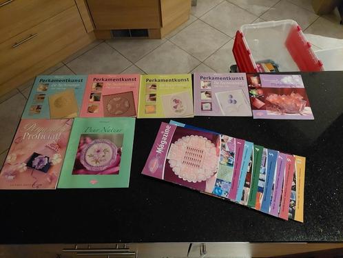 Pergamano boeken, Boeken, Hobby en Vrije tijd, Zo goed als nieuw, Scrapbooking en Knutselen, Ophalen of Verzenden