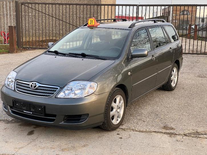 Toyota Corolla 1.4 Turbo D4D Linea Luna, Autos, Toyota, Entreprise, Corolla, ABS, Air conditionné, Ordinateur de bord, Verrouillage central