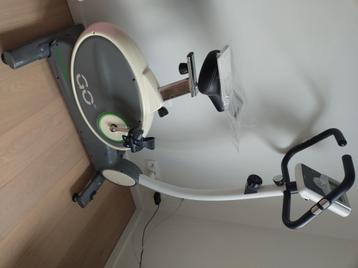 Hometrainer fiets Tunturri beschikbaar voor biedingen