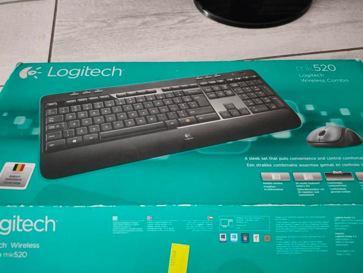 Logitech Wireless Combo MK520, Informatique & Logiciels, Claviers, Comme neuf, Azerty, Sans fil, Enlèvement