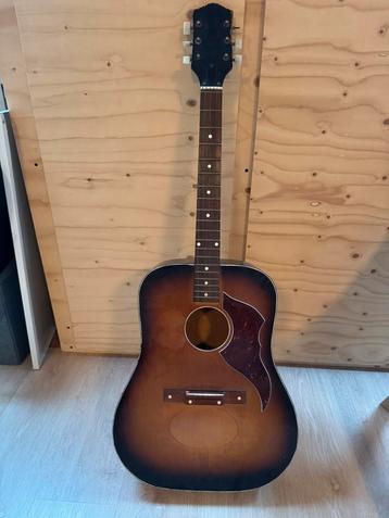 Akoustiche gitaar beschikbaar voor biedingen
