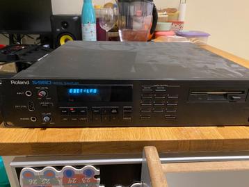 Roland S550 sampler 12 bit like Akai S950, Enlèvement ou Envoi
