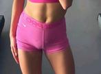 Short de sport Nike rose, Vêtements | Femmes, Vêtements de sport, Enlèvement ou Envoi, Comme neuf, Taille 36 (S), Rose