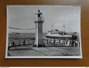 Postkaart Oostende, vuurtoren en Maalboot Oostende-Dover beschikbaar voor biedingen