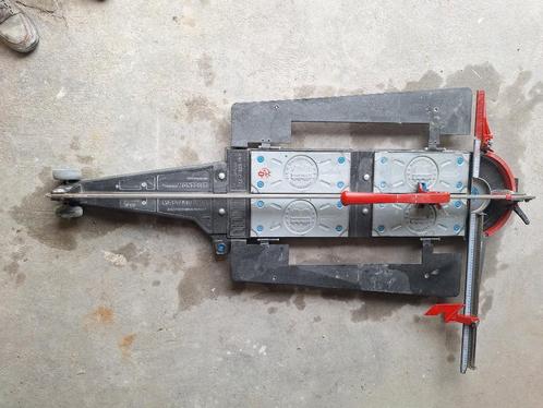 Tegelsnijder Monolit Masterpiuma 131P5 voor tegels tot 131cm, Doe-het-zelf en Bouw, Gereedschap | Handgereedschap, Zo goed als nieuw