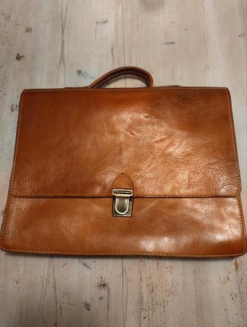 Mallette/sac à livres, Enlèvement, Comme neuf, Cuir
