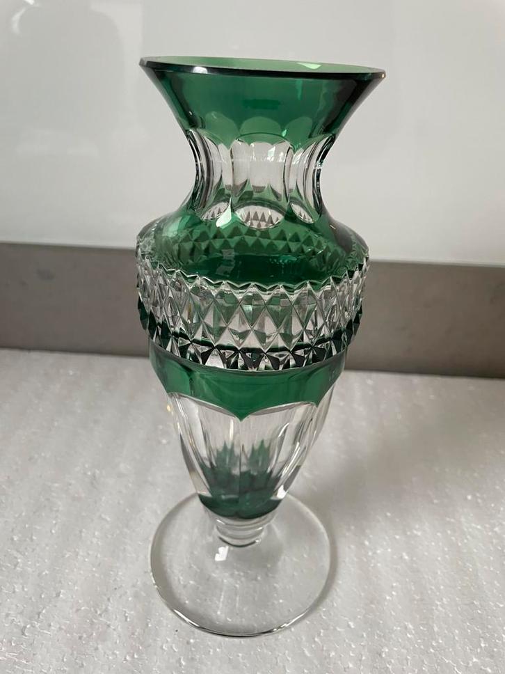 Val Saint Lambert kristallen vaasje, groen, gesigneerd, Antiquités & Art, Antiquités | Vases, Enlèvement