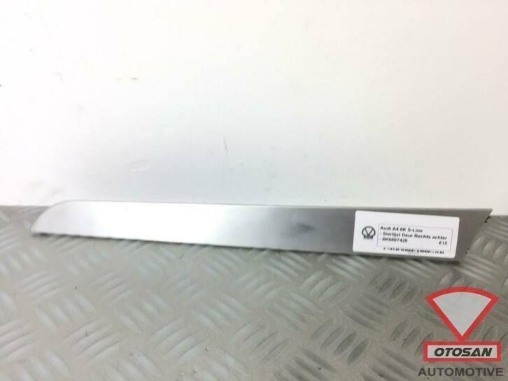 audi a4 8k s line sierlijst deur rechts achter 8k0867420, Auto-onderdelen, Interieur en Bekleding, Audi, Gebruikt