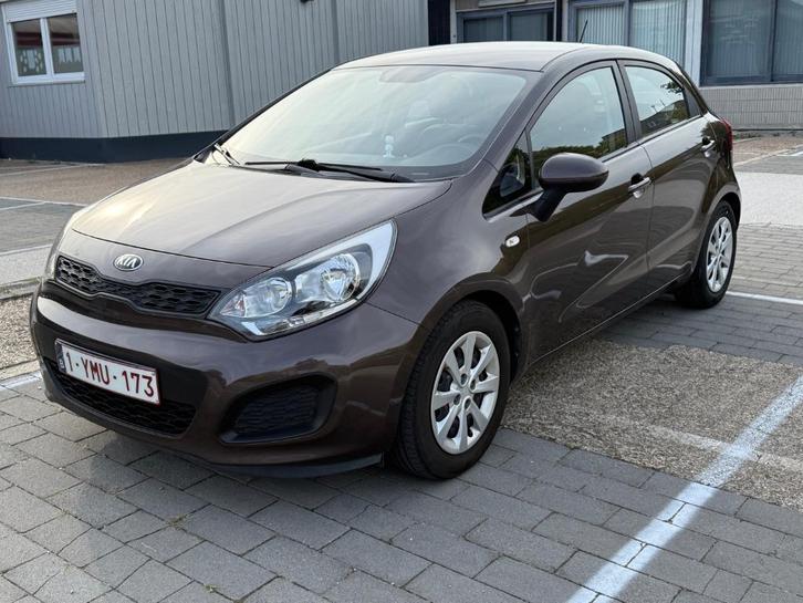 KIA RIO 2014 1.2L BENZINE (106.800km), Auto's, Kia, Particulier, Rio, ABS, Airbags, Airconditioning, Alarm, Bluetooth, Centrale vergrendeling