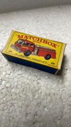 Matchbox 29 Fire Pumper Truck doosje New Model, Hobby & Loisirs créatifs, Enlèvement ou Envoi