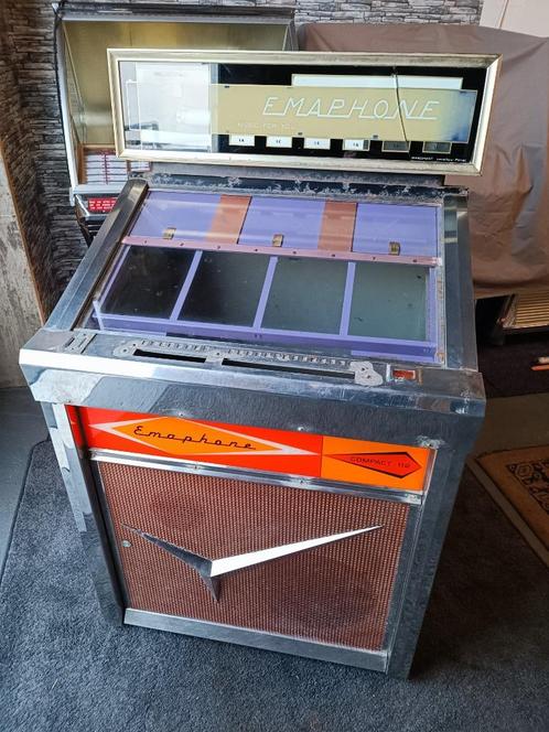 Lege Kast Emaphone Compact 112(1963) jukebox, Verzamelen, Automaten | Jukeboxen, Verzenden