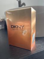 DKNY Eau de Parfum Nectar Love 50ml, Handtassen en Accessoires, Nieuw, Ophalen of Verzenden