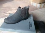 SCHOENEN GRIJS MERK TREND ONE – MAAT 38 – NIEUW, Lage of Enkellaarzen, Nieuw, Ophalen of Verzenden, Trend One