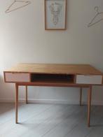 Bureau/make up tafel, Ophalen, Zo goed als nieuw, Bureau
