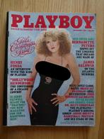 Playboys VS, Boeken, Tijdschriften en Kranten, Ophalen of Verzenden, Gelezen