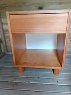 2 nachtkastjes, Huis en Inrichting, Slaapkamer | Nachtkastjes, Ophalen, Gebruikt, Minder dan 45 cm, Minder dan 55 cm