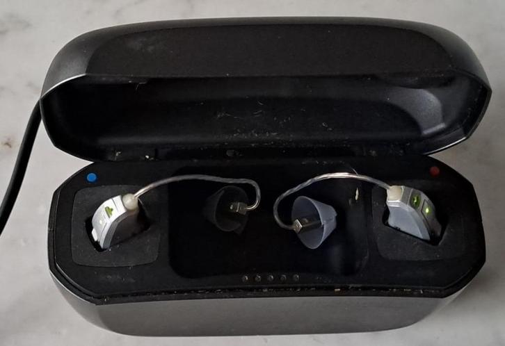2 oplaadbare achter-het-oor hoorapparaten Resound GN, Elektronische apparatuur, Persoonlijke Verzorgingsapparatuur, Gebruikt, Overige typen