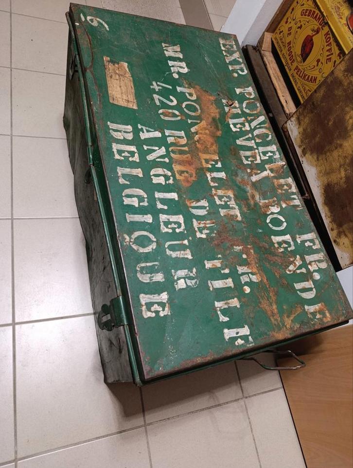 Duo de cantines militaires xxl, Maison & Meubles, Accessoires pour la Maison | Coffres, Enlèvement