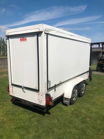 Marktwagen foottruck beschikbaar voor biedingen