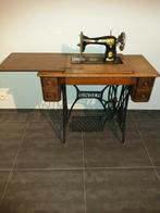 AUTHENTIEKE DECORATIEVE SINGER NAAIMACHINE MET HANDLEIDING, Ophalen of Verzenden