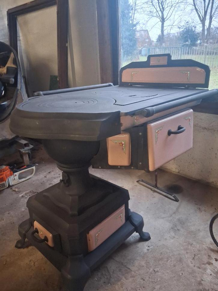 Leuvense stoof, Maison & Meubles, Poêles, Utilisé, Autoportant, Multi-brûleur, Bois, Enlèvement