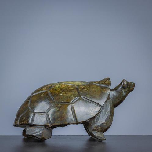 Schildpad van serpetine steen, Antiek en Kunst, Kunst | Beelden en Houtsnijwerken, Ophalen of Verzenden