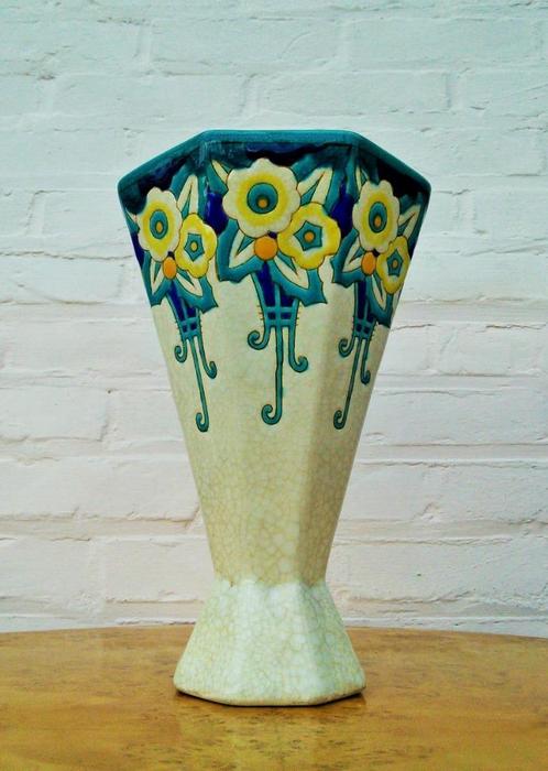 Boch Keramis - Charles Catteau Art Deco vaas 8hoekig, Antiquités & Art, Antiquités | Vases, Enlèvement ou Envoi