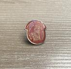 PIN - GROUPE D'HISTOIRE - MUNICIPALITE DE BRUTUS - FRANCE, Verzamelen, Verzenden, Gebruikt, Overige onderwerpen, Speldje of Pin