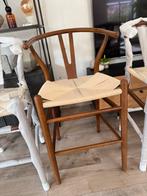 4 houten barstoelen wishbone (nieuw), Huis en Inrichting, Barkrukken, Ophalen, 60 tot 90 cm, Nieuw, 4 krukken